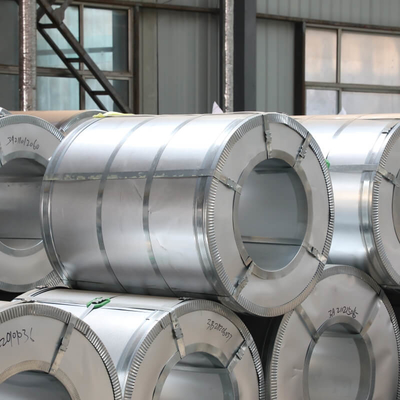 Γαλβανισμένος ρόλος χάλυβα AZ150 Aluzinc σπείρα χάλυβα 600 - 1250mm Zincalume