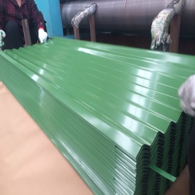 PE 30-275g/M2 πράσινα μετάλλων στεγών φύλλα μετάλλων επιτροπών RAL 9012 χρωματισμένα ζαρωμένα