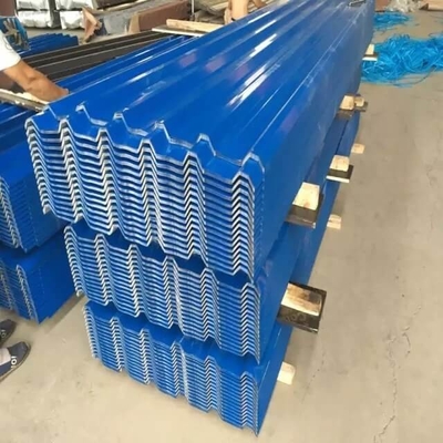 Ο ISO 18001 μπλε χρώμα επιτροπών 7-30um στεγών μετάλλων JIS έντυσε τα ζαρωμένα φύλλα